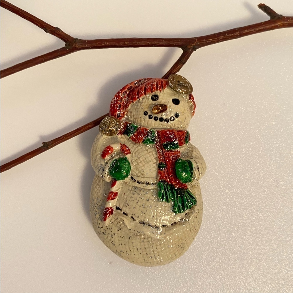 Snowman Lady With Apron & Candy Cane Christmas Folk Art Vintage Pin Brooch